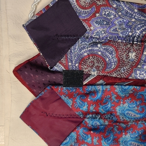 2 Handmade SILK TIE PURSES - Picture 8 of 16